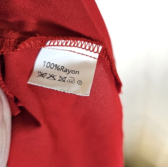 2/$20 HOTOUCH L bd Blouse - Picture 3 of 7